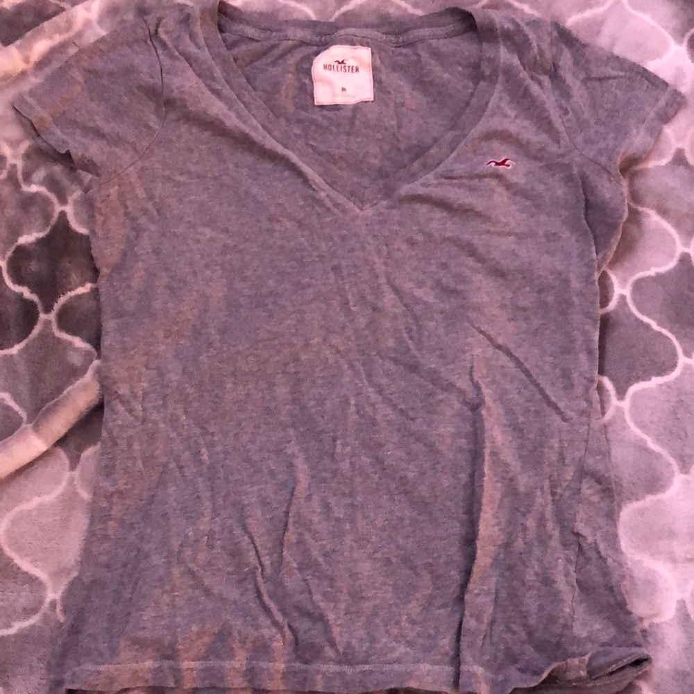 Gray Hollister shirt